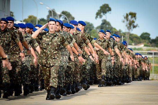 militares-ok.jpg