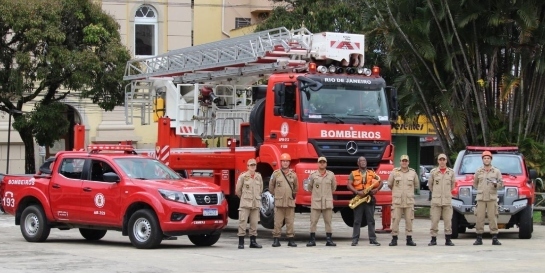 homenagem-bombeiros-1.jpg