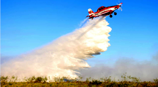 queimadas-combate-aereo.jpg
