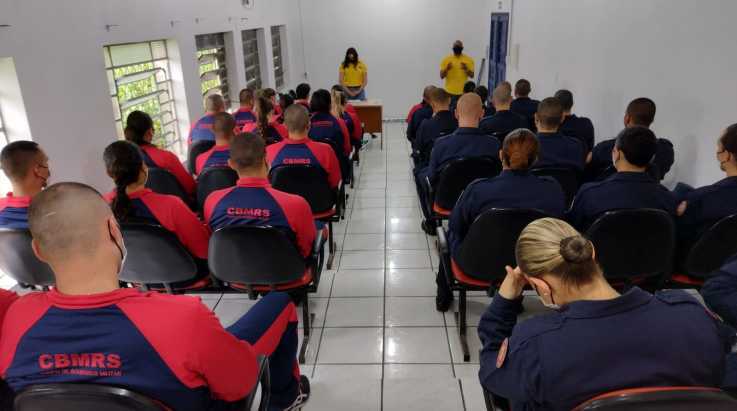 ABERGS é apresentada aos futuros Soldados do CBMRS