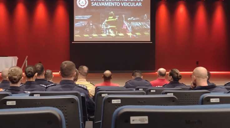 ABERGS prestigia aula magna do curso de resgate de salvamento veicular em Sapiranga