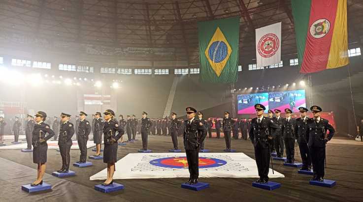 ABERGS participa de formatura de 53 novos Capitães do CBMRS