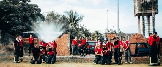 Corpo de Bombeiros do Maranhão promove treinamento de combate a incêndio estrutural 39337-corpo-de-bombeiros-do-maranhao-promove-treinamento-de-combate-a-incendio-estrutural-2857645076992846684.jpeg