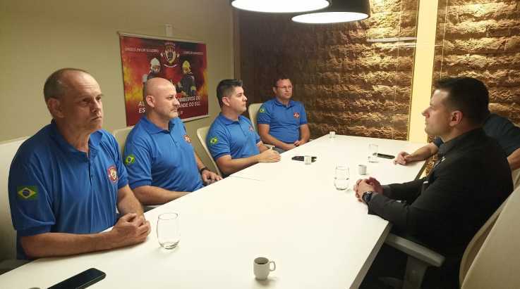 ABERGS recebe o vereador de Porto Alegre e deputado estadual eleito, Leonel Radde