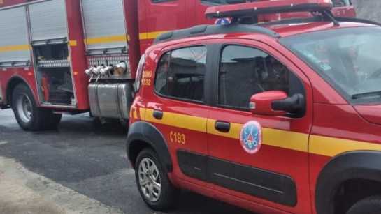 Bombeiros combatem incêndio no restaurante Bolão de Santa Tereza, em BH os-militares-foram-acionados-na-manha-deste-sabado-22-para-debelar-as-chamas-no-restaurante-3f8e4026-8193-4171-b885-8d9d50f7cb7e.jpg