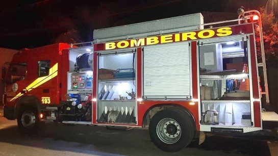 Bombeiros combatem dois incêndios em menos de 24 horas no Nortão caminhao-abt-auto-bomba-tanque-bombeiros-junho-2021-so-noticiaslucas-torres-990x556.jpg