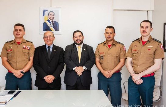 Lázaro Botelho garante R$ 1,5 milhão para reestruturação do 2º Batalhão do Corpo de Bombeiros em Araguaína lazaro-botelho-garante-r-15-milhao-para-reestruturacao-do-2o-batalhao-do-corpo-de-bombeiros-em-araguaina-900x580.jpg