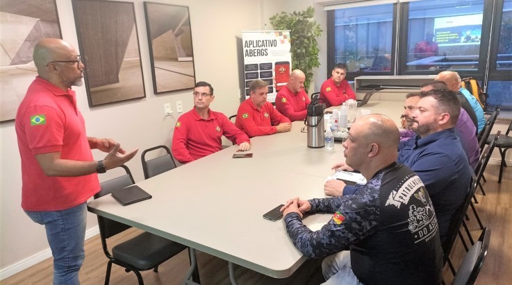 ABERGS recebe entidades da Brigada Militar para tratar de demandas dos Militares Estaduais