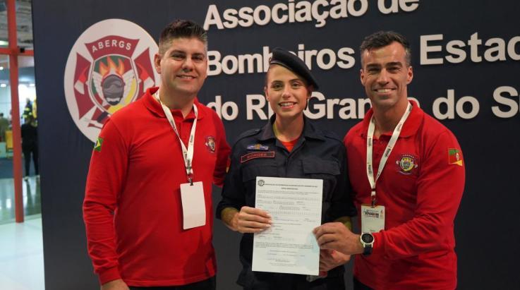 XXI SENABOM: ABERGS inicia comemoração dos 15 anos recebendo bombeiros militares de todo o Brasil