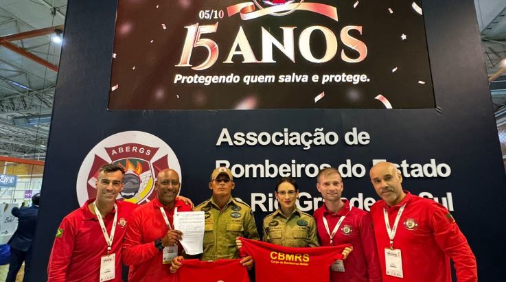 XXI SENABOM: ABERGS inicia comemoração dos 15 anos recebendo bombeiros militares de todo o Brasil
