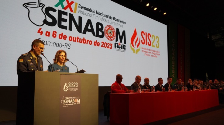 XXI SENABOM: ABERGS inicia comemoração dos 15 anos recebendo bombeiros militares de todo o Brasil