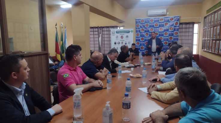 Carta à sociedade gaúcha: ABERGS participa de reunião da Frente Parlamentar de Vereadores Policiais e Bombeiros Militares do RS