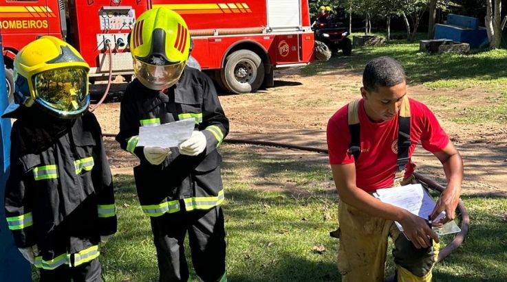 Soldado associada da ABERGS realiza o projeto Bombeiro Mirim em Canguçu