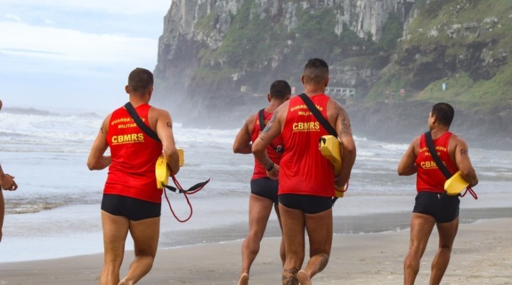 ABERGS prestigia e coordenador é tetracampeão da competição Guarda-Vidas de Pedra