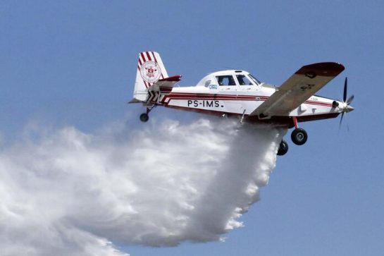 Bombeiros do MS usam aeronaves Air Tractor para atuar no controle de incêndios no Pantanal imasul-bombeiros-mato-grosso-do-sul-tractor-a1200-696x464.jpg