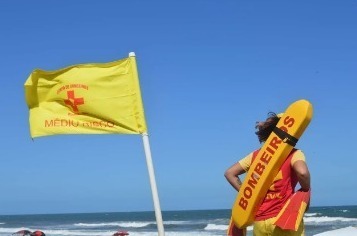 Em 20 dias, bombeiros fazem mais de 850 salvamentos no litoral do Paraná; quatro pessoas morreram whatsapp-image-2024-01-09-at-11.56.38.jpeg