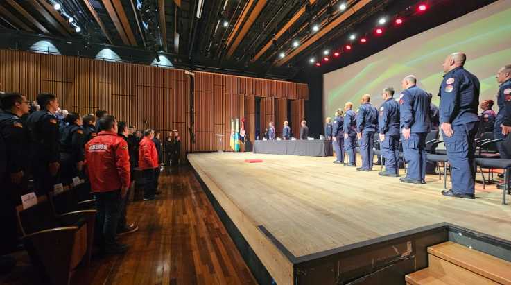 Dia Nacional do Bombeiro: ABERGS prestigia formatura do CBABM 2023/24