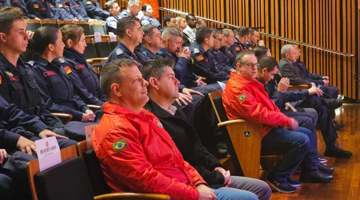 Dia Nacional do Bombeiro: ABERGS prestigia formatura do CBABM 2023/24