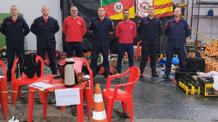 SOS Bombeiro Militar: ABERGS visita OBM e monitora condições de trabalho e estado psicológico da tropa