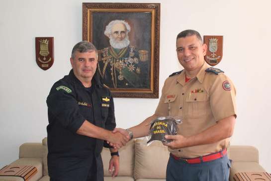 Corpo de Bombeiros e Capitania dos Portos do Ceará realizam reunião para fortalecer parceria entre as instituições corpo-de-bombeiros-e-capitania-dos-portos-de-ceara-realizam-reuniao-para-fortalecer-parceria-entre-as-instituicoes-1-1536x1024.jpg