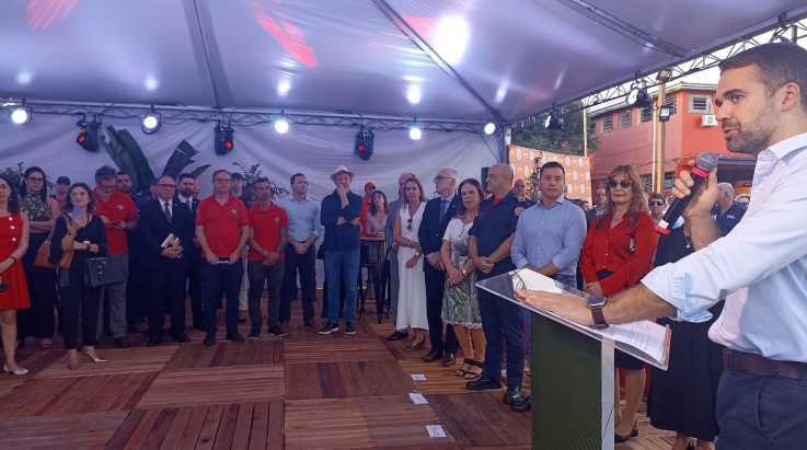 ABERGS prestigia a entrega de viaturas para atendimento de emergências climáticas