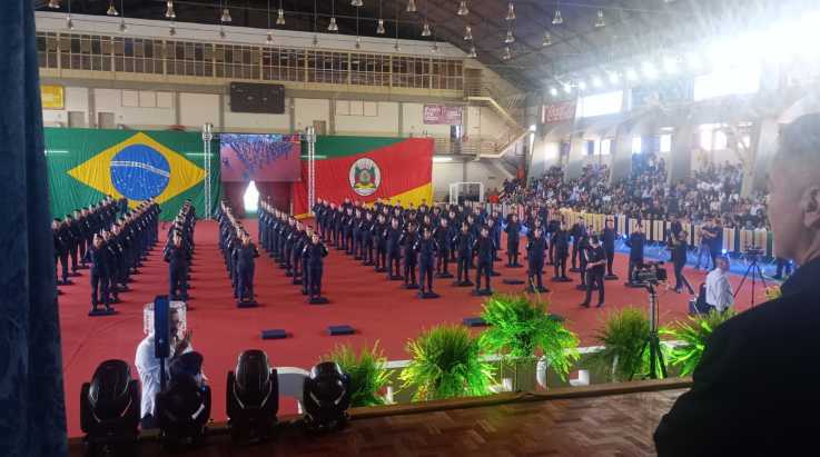 ABERGS prestigia formatura de 106 novos Soldados do CBMRS
