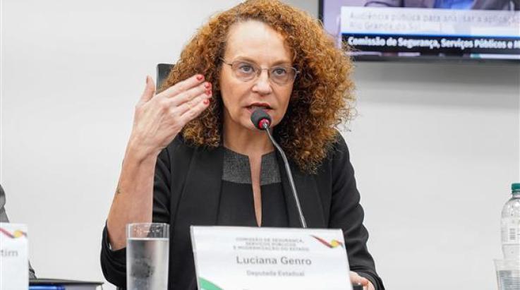 Luciana Genro volta a cobrar governo do RS sobre adequação à LON das Polícias Militares