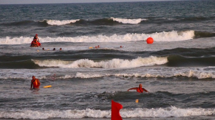 ABERGS prestigia competição interna de Guarda-Vidas em Nova Tramandaí
