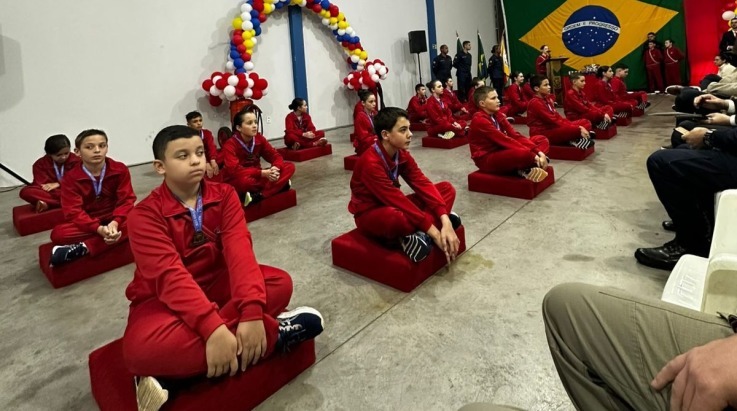 CBM de Farroupilha forma turma de Bombeiros Mirins
