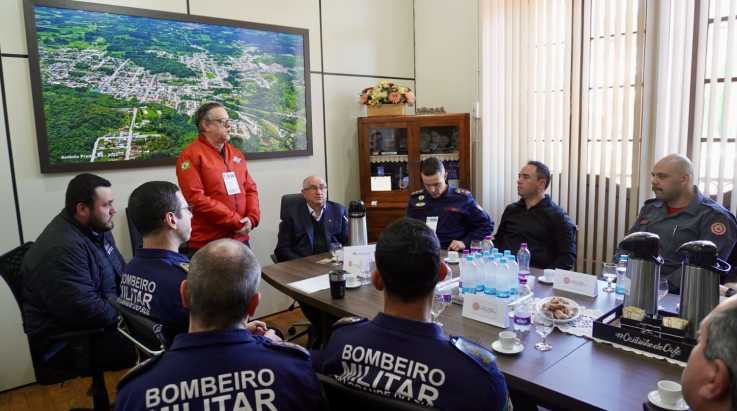 ABERGS participa do 1º Encontro Estadual dos Serviços Civis Auxiliares de Bombeiros