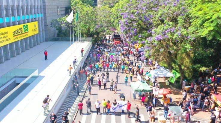 13 mil Militares reúnem-se em mobilização exigindo do Governo do Estado a retirada do pacote da Assembleia Legislativa