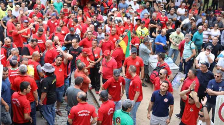 13 mil Militares reúnem-se em mobilização exigindo do Governo do Estado a retirada do pacote da Assembleia Legislativa