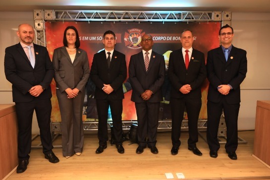 ABERGS realiza solenidade de posse da Coordenadoria e Conselho Fiscal para o quadriênio 2019/23 whatsapp-image-2019-12-06-at-13.03.06.jpeg