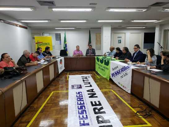 ABERGS participa de debate sobre o pacote do governo na Assembleia Legislativa whatsapp-image-2019-11-27-at-19.11.54.jpeg