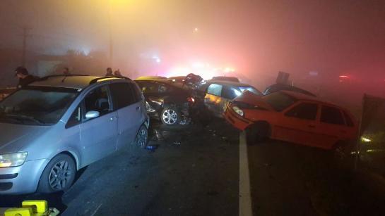 “Acontecerá novamente”, alerta coronel dos Bombeiros após acidente na BR-277 causado por incêndio acidente-br-277-engavetamento-1024x576.jpg