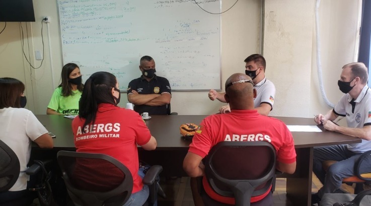 ABERGS participa de reunião que pede a suspensão de prazos de validade de concursos públicos no RS