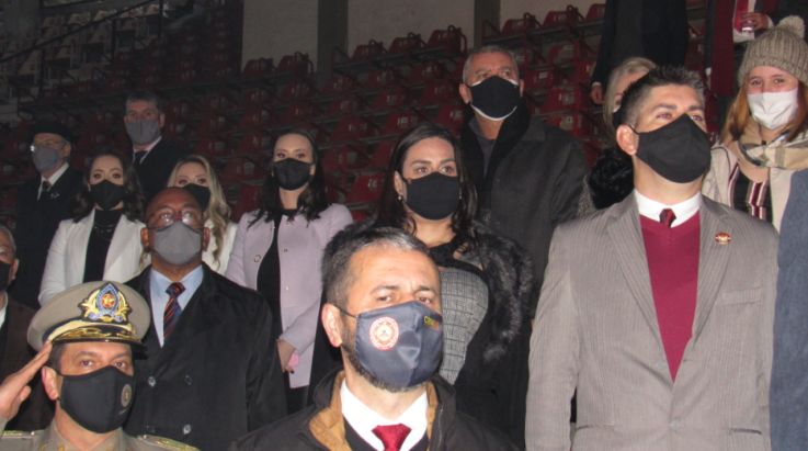 ABERGS participa de entrega de Espadins aos alunos Oficiais do CBMRS