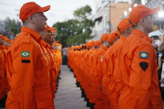 Camilo anuncia convocação de 204 bombeiros militares aprovados no último concurso da categoria no Ceará whatsapp-image-2019-12-02-at-18.08.46.jpeg