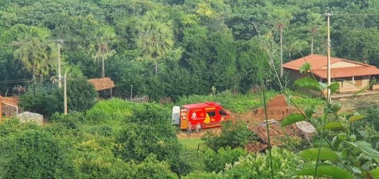 Idosa de 71 anos é resgatada por bombeiros depois de quatro dias perdida em mata no interior do Ceará cbmce-encontra-idosa-desaparecida-ha-quatro-dias-em-reriutaba-768x363-1-.jpg