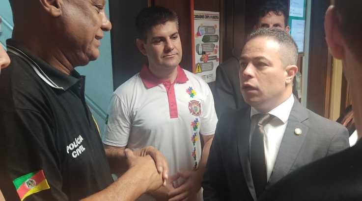 ABERGS dialoga com parlamentares e aguarda emendas ou nova proposta de recomposição salarial