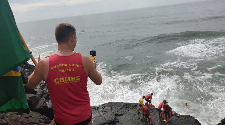 ABERGS prestigia a competição Guarda-Vidas de Pedra em Torres