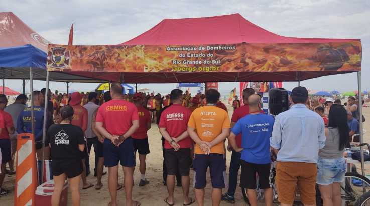 ABERGS prestigia a competição Guarda-Vidas de Pedra em Torres