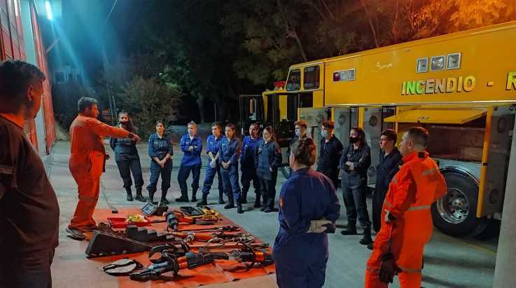 Coordenador da ABERGS visita Corpo de Bombeiros de Bell Ville na Argentina