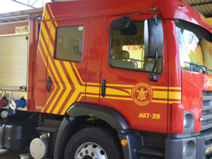 Bombeiros combatem princípio de incêndio em carreta na BR-262 design-sem-nome-56.png