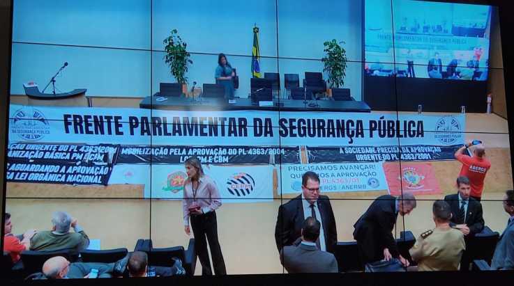 ABERGS participa de debate nacional sobre Lei orgânica para os militares estaduais