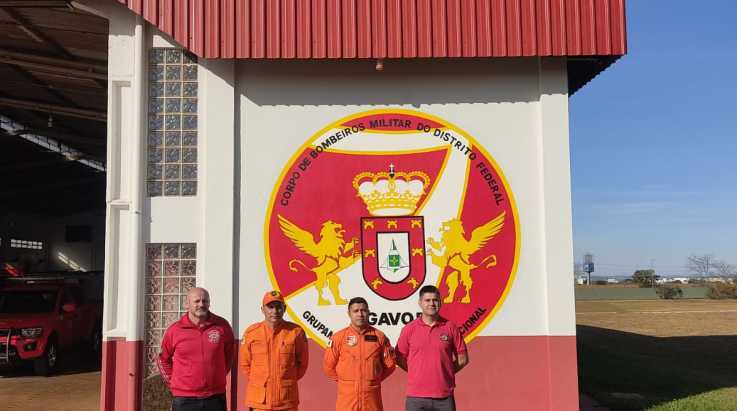 ABERGS visita quartéis de bombeiros no DF e dialoga com militares