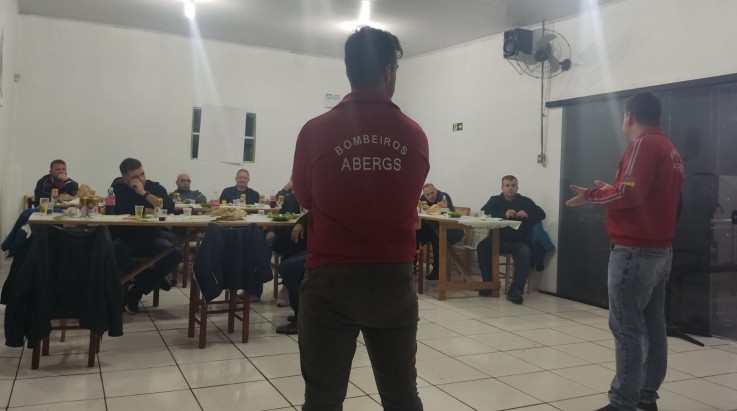 ABERGS visita Batalhões do 7° BBM