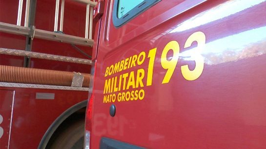 Bombeiros socorrem trabalhador que fazia reparos em telhado em Nova Mutum e caiu viatura-bombeiros-corpo-de-bombeiros-sorriso-8-julho-2021-so-noticiaslucas-torres-990x556.jpg