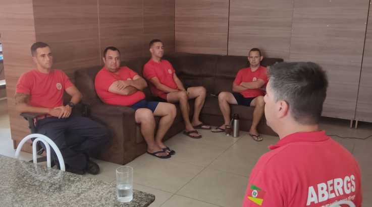 ABERGS na Estrada: Entidade visita os Pelotões do 8° e 3° BBM