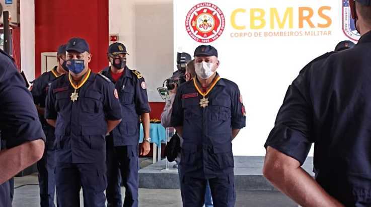 ABERGS prestigia solenidade alusiva aos 127 anos do CBMRS